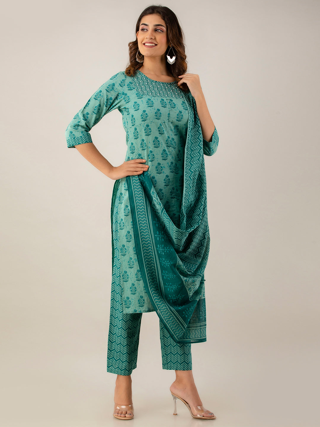 Women Kurta Pant Dupatta Set FRKT6725