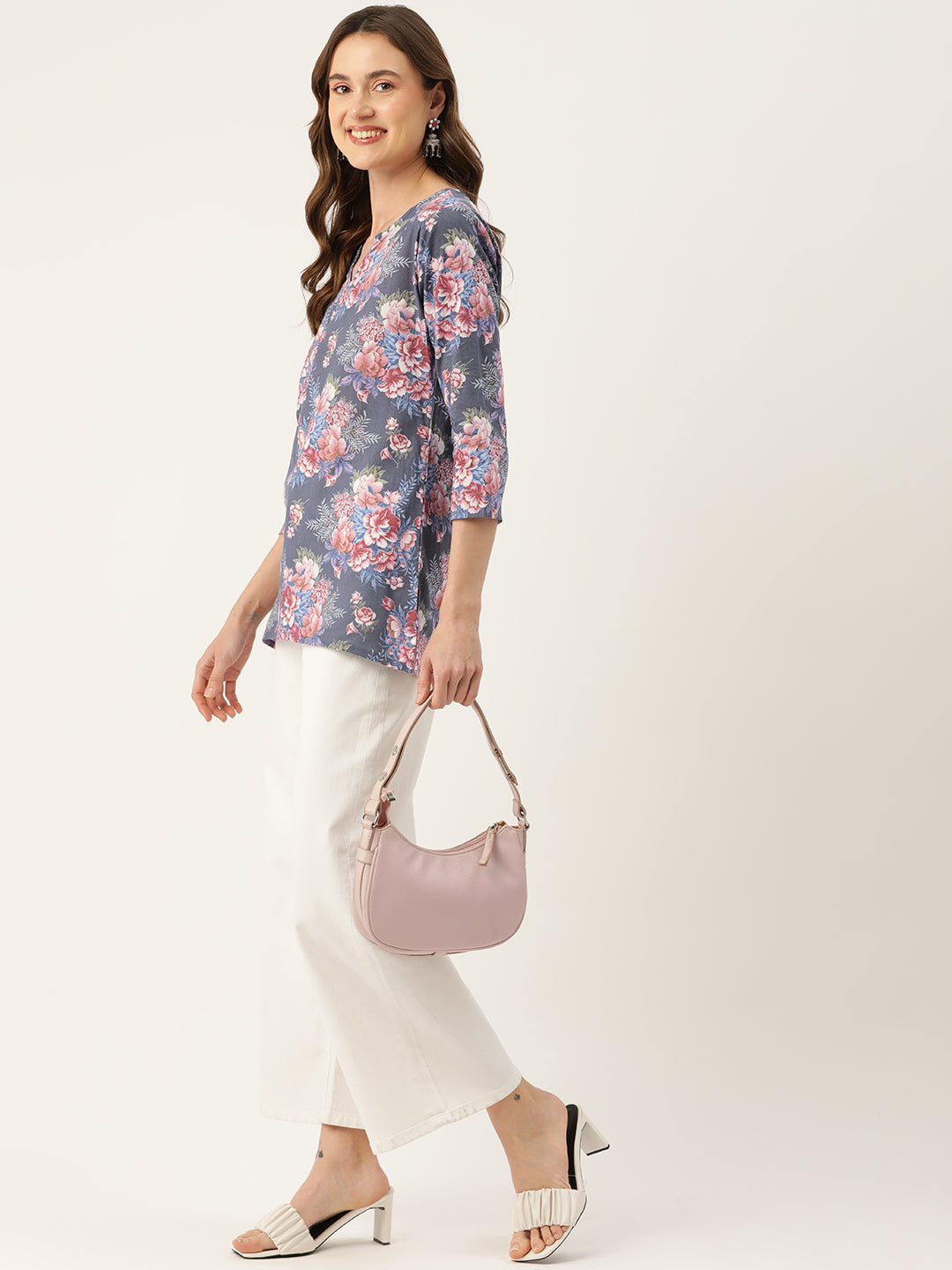 Feranoid Big V-Neck Kurti FRKT6409