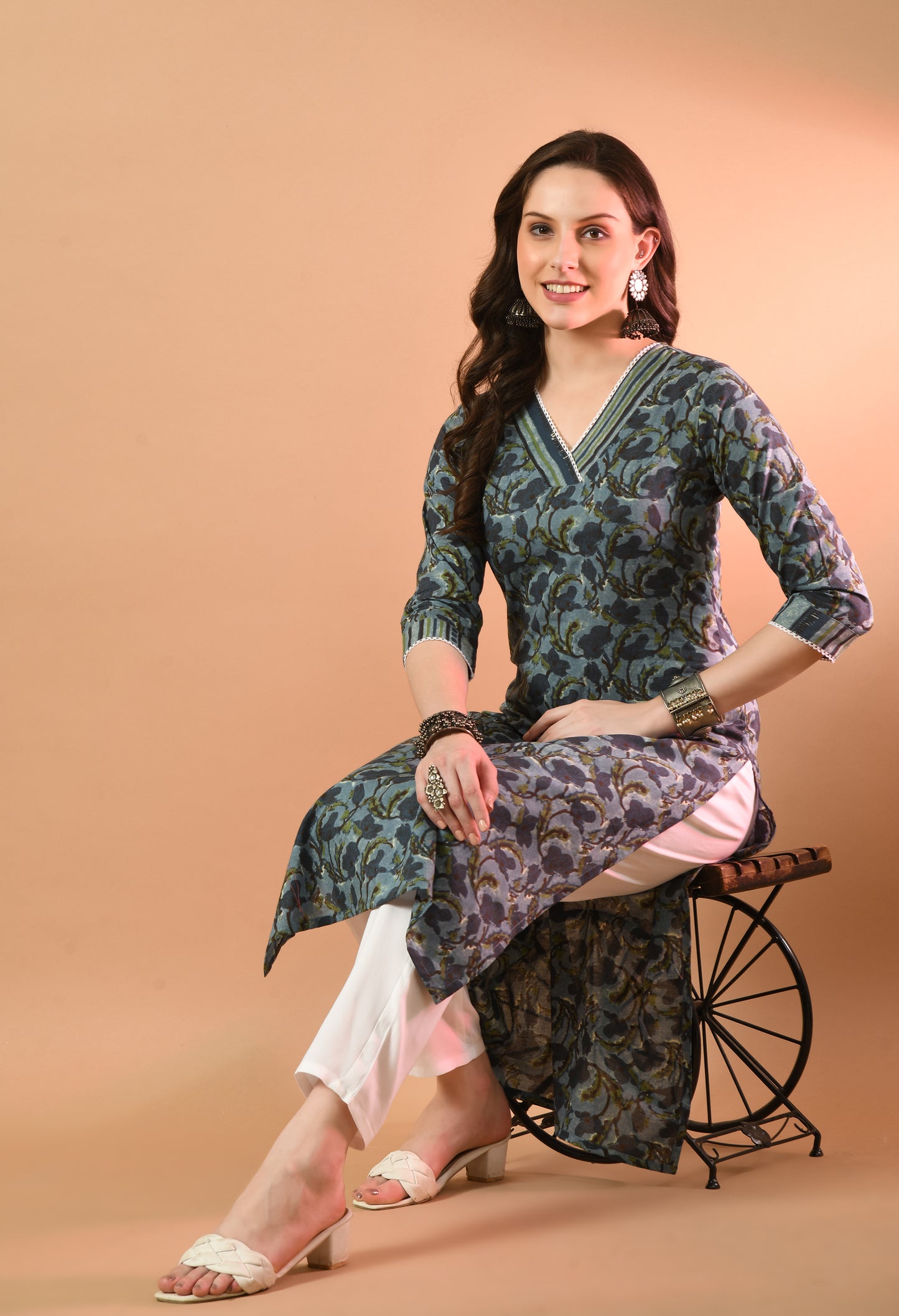 V-Neck Floral Print Long Kurti FRKT6445