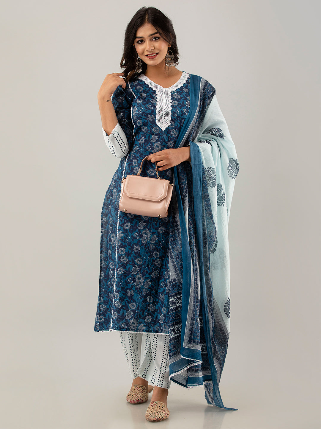 Women Kurta Pant Dupatta Set FRKT6716