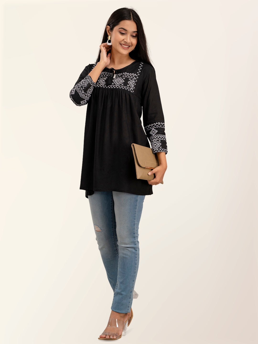 Feranoid Embroidery Top Rayon FRKT6375