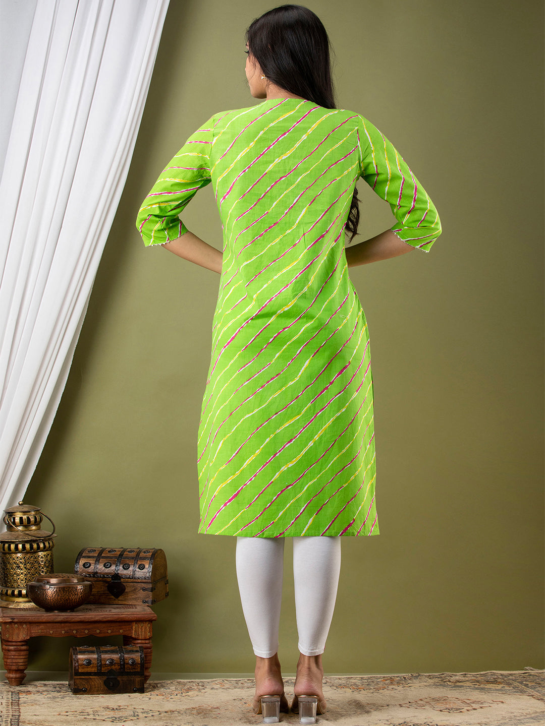 Leheriya Printed Thread Work Kurta FRKT6170