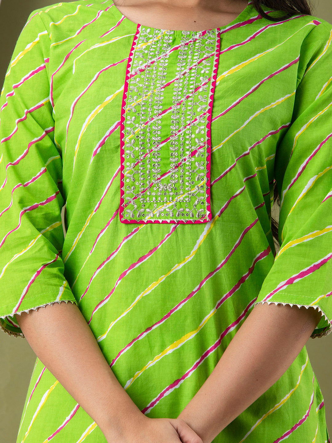 Leheriya Printed Thread Work Kurta FRKT6170