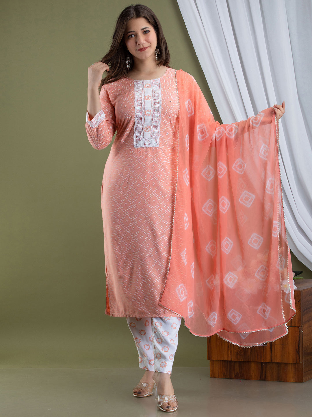 Women Kurta Pant Dupatta Set FRKT6737