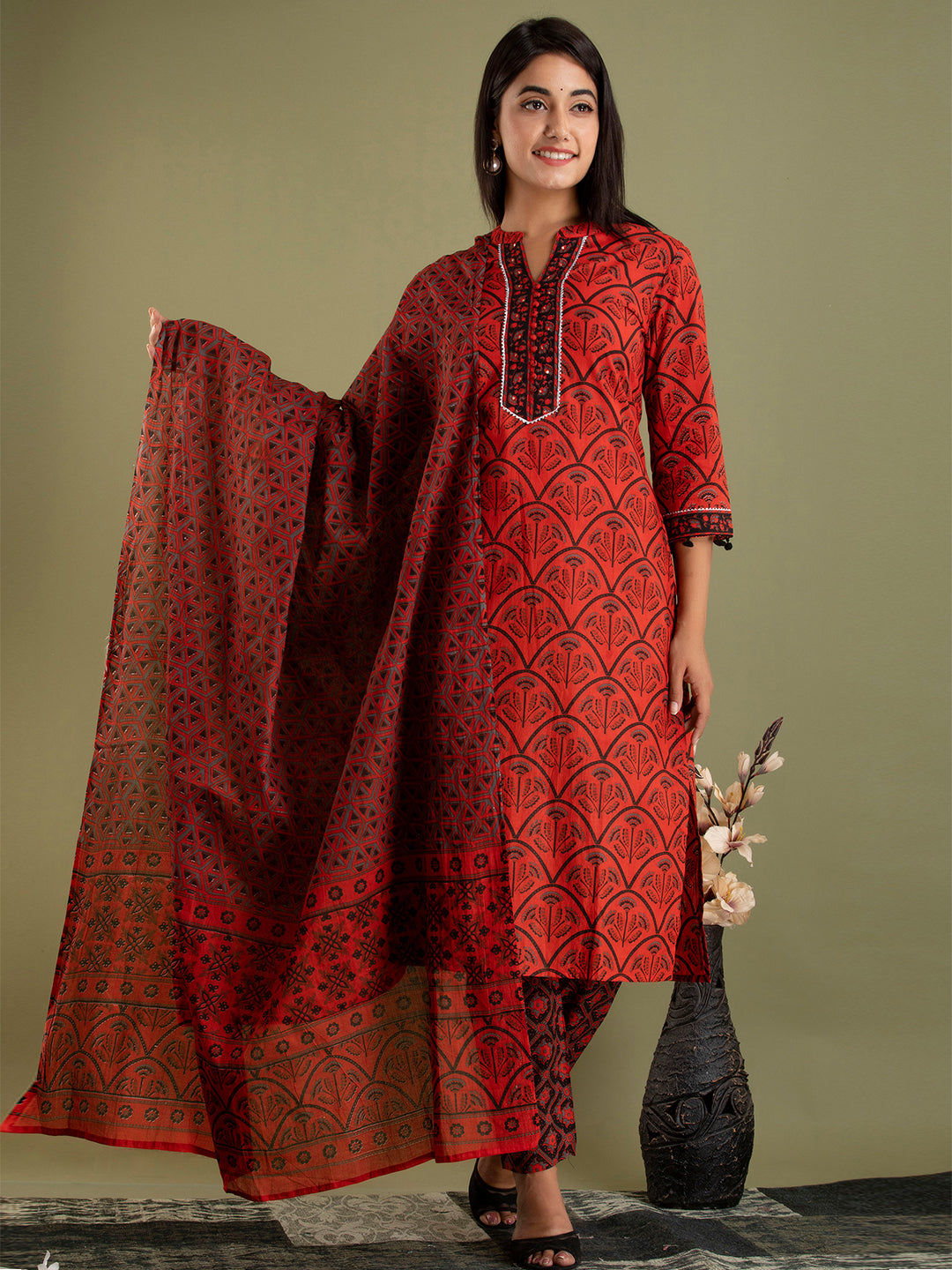 Women Kurta Pant Dupatta Set FRKT6727