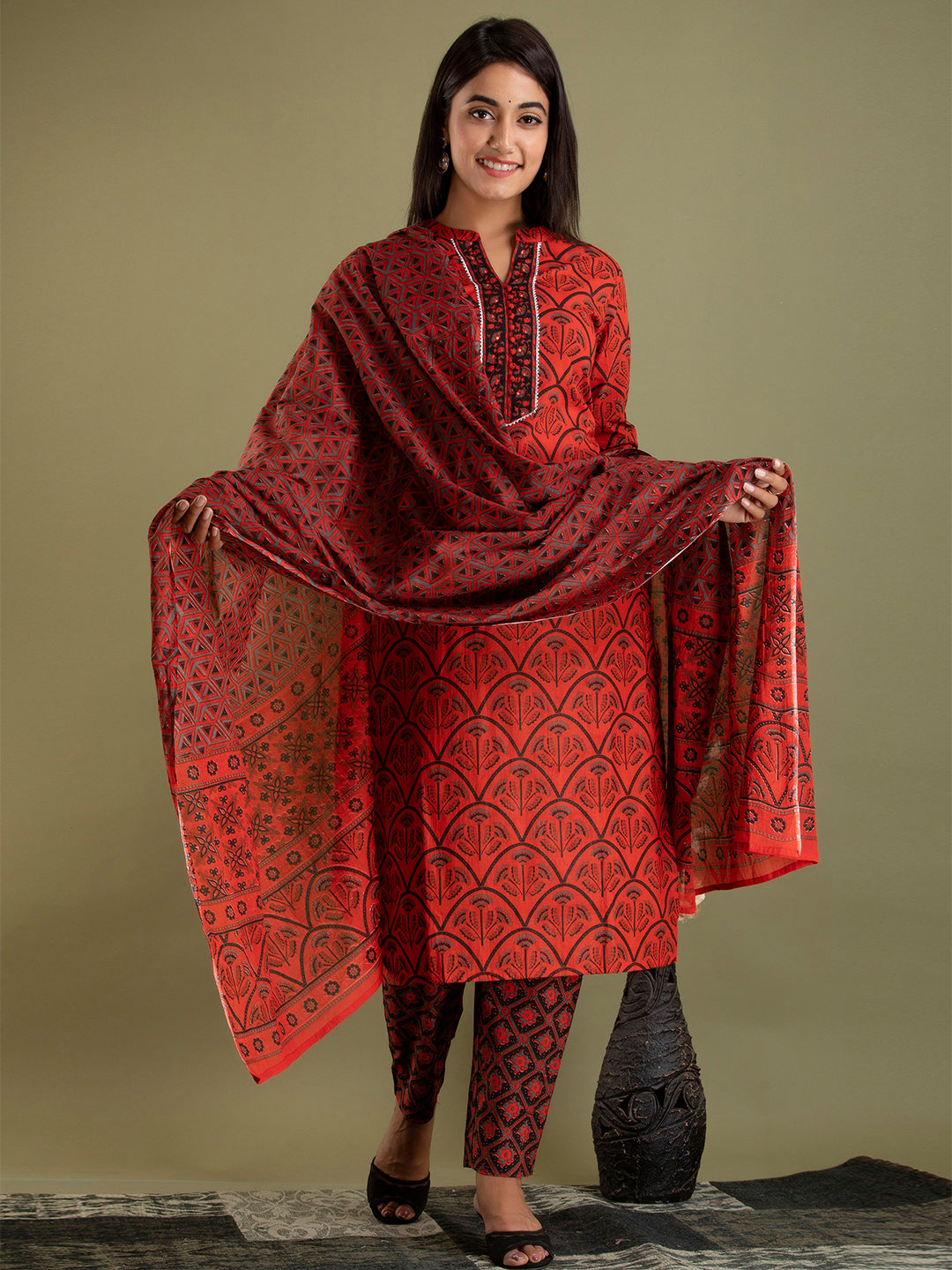 Women Kurta Pant Dupatta Set FRKT6727