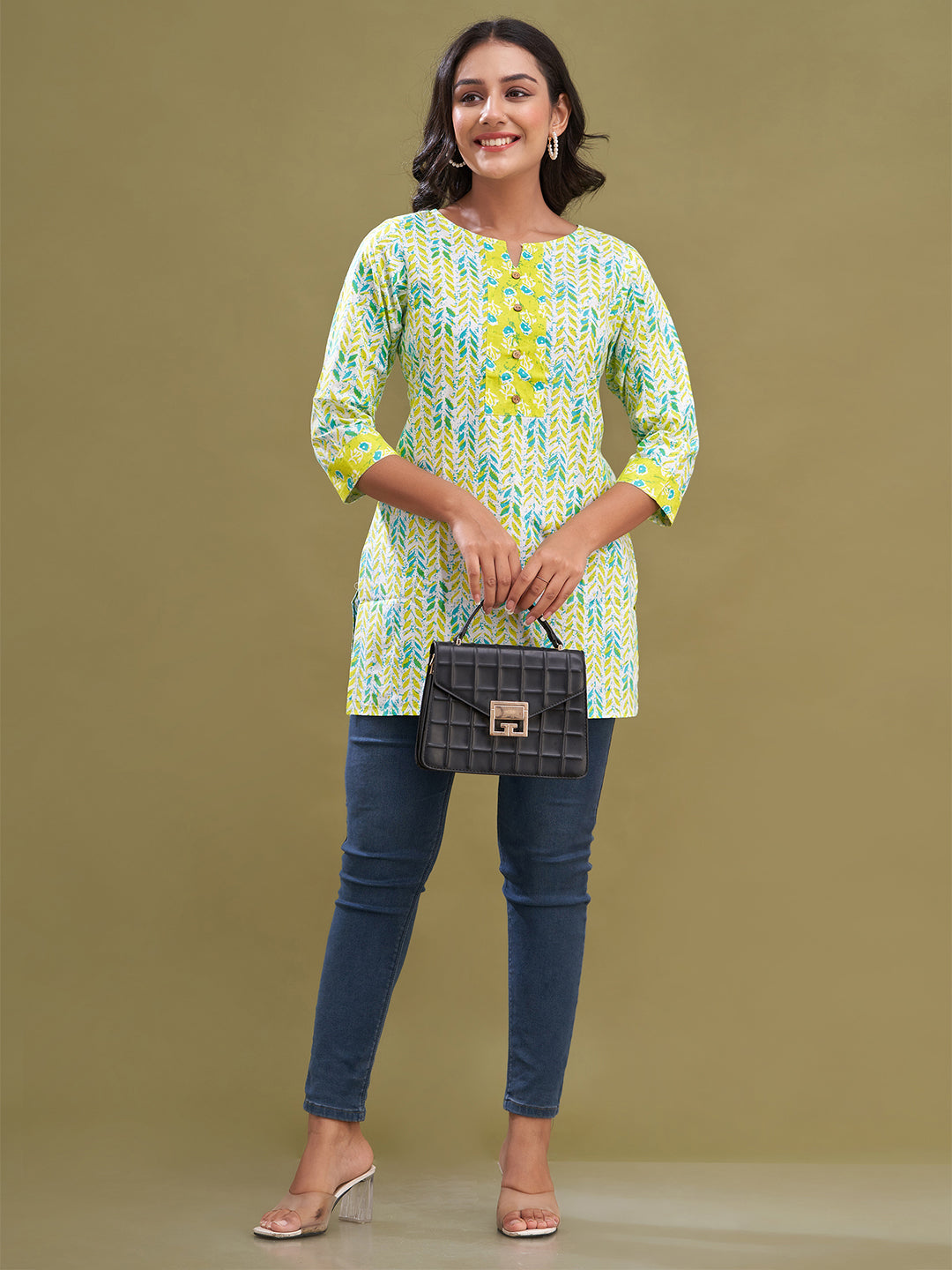 Women Cotton Printed Short Kurti