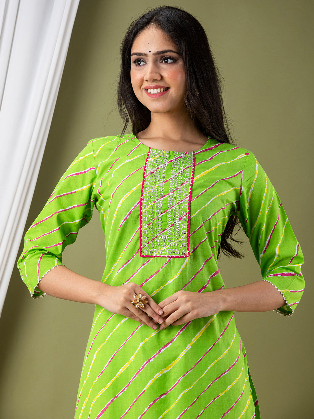 Leheriya Printed Thread Work Kurta FRKT6170