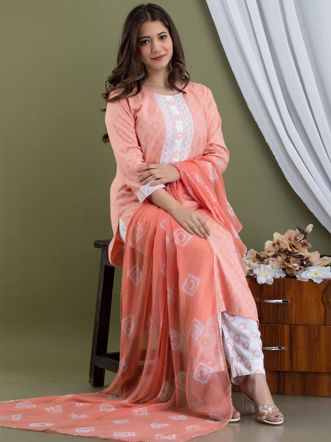 Women Kurta Pant Dupatta Set FRKT6737
