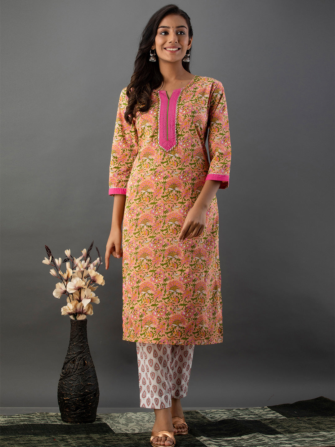 Women Kurta Pant Dupatta Set FRKT6726