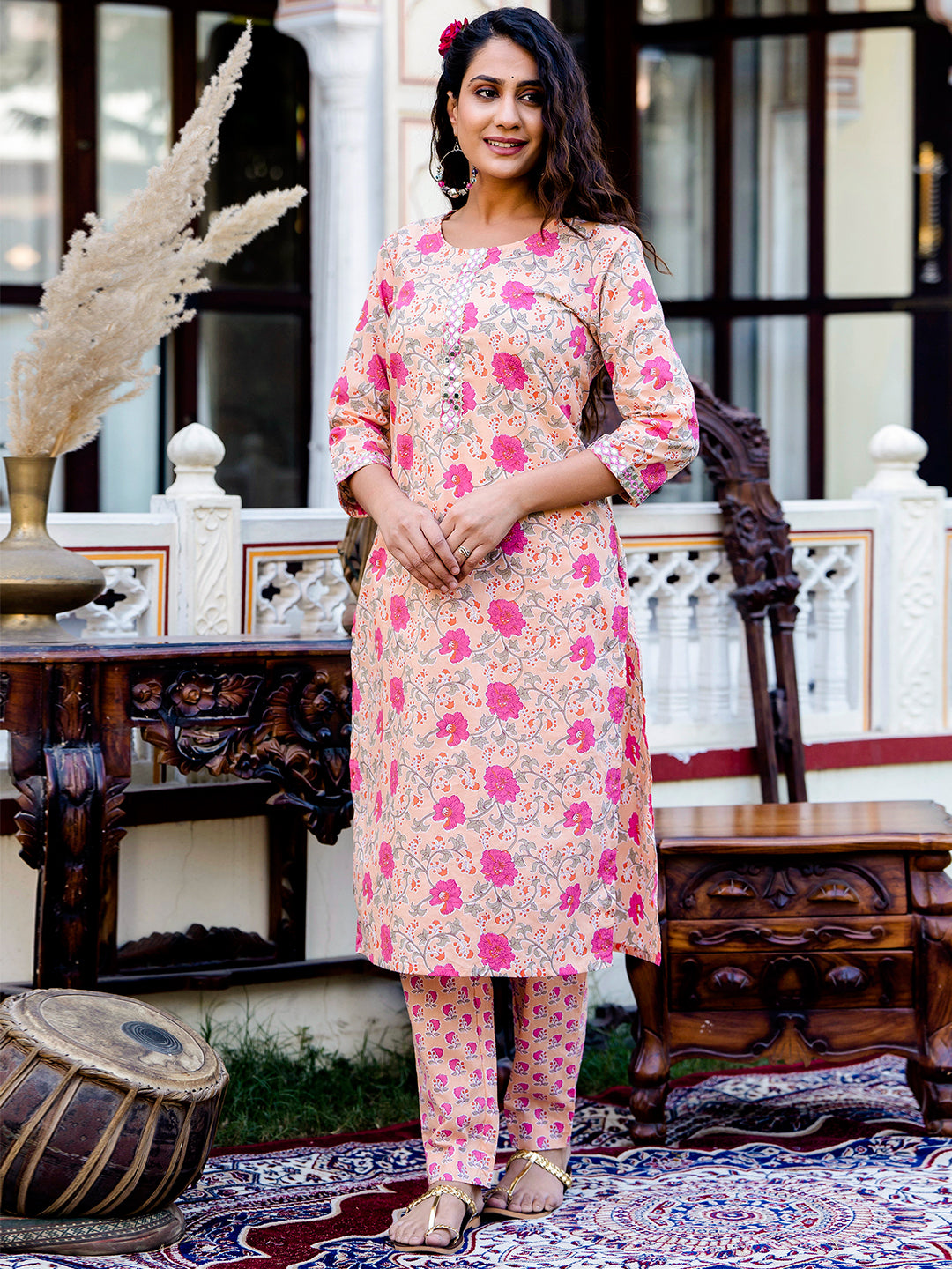 Women Kurta Pant Dupatta Set FRKT6732