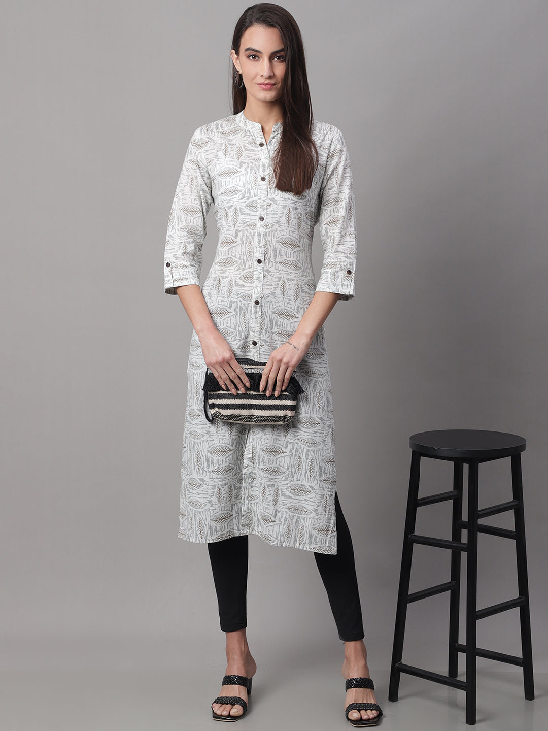 Women White Printed Straight Fit Kurti