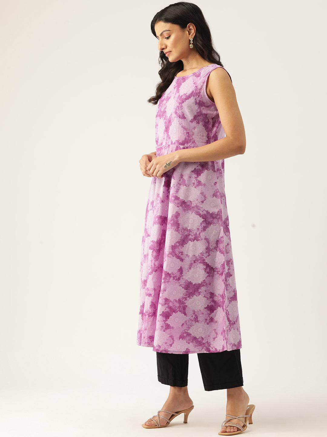 Feranoid Cotton Printed Sleeveless Straight Long Kurti FRKT6332