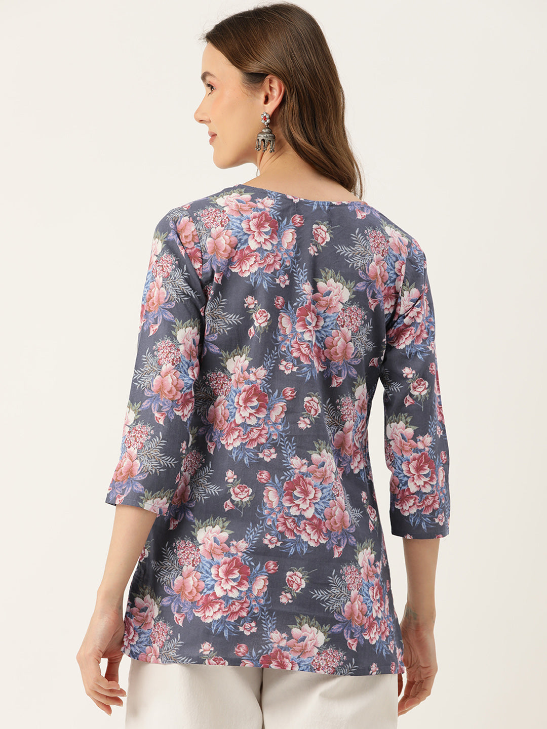 Feranoid Big V-Neck Kurti FRKT6409