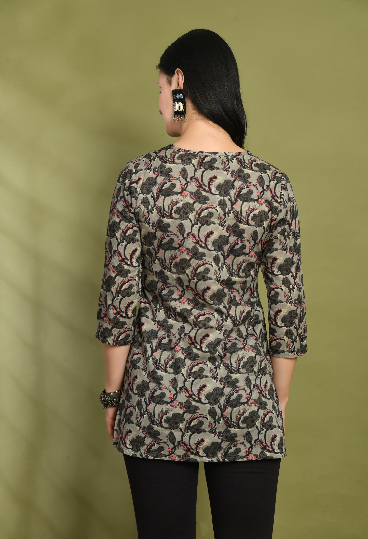 Floral Print 4 Button Straight Kurti FRKT6458