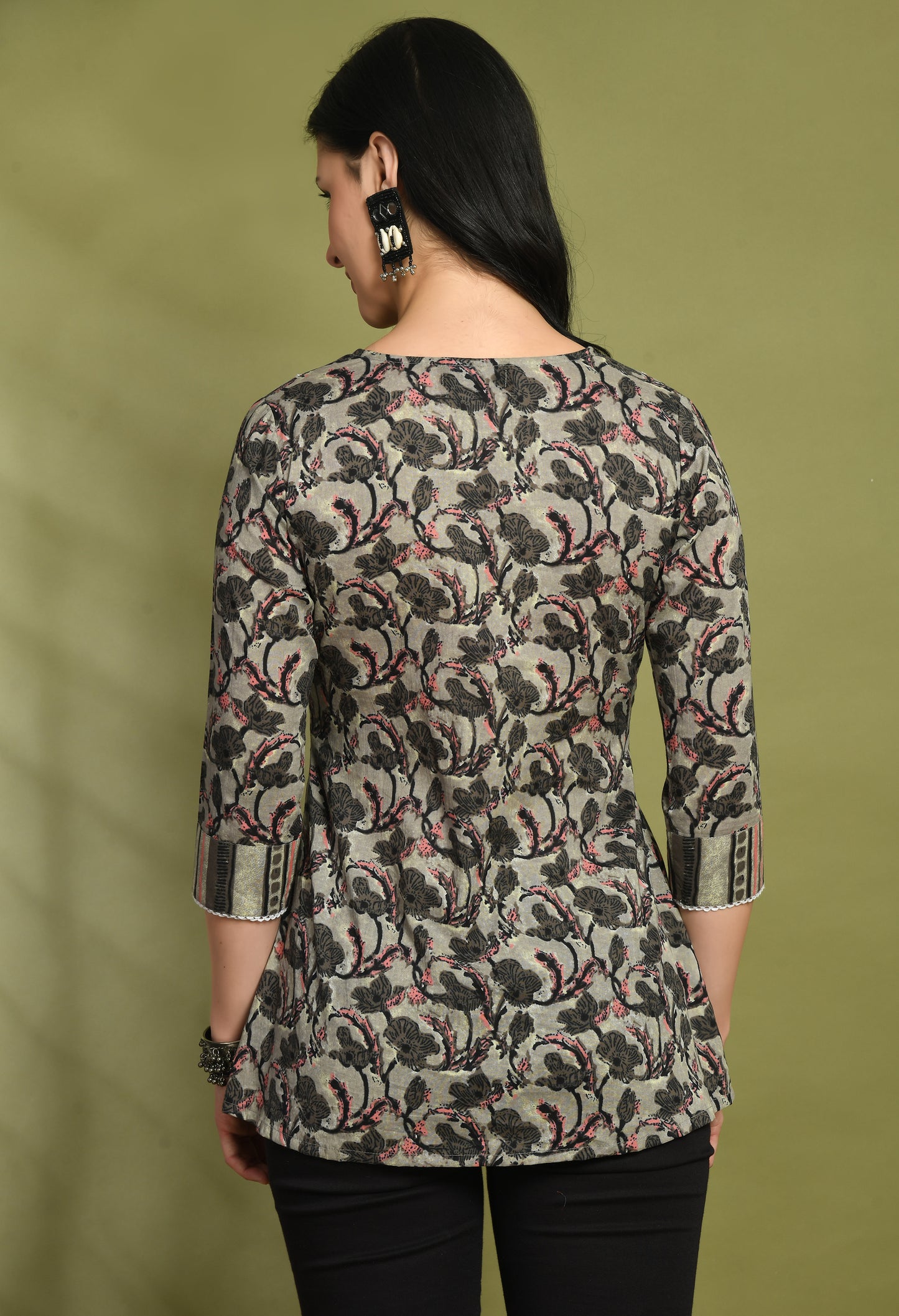 V-Neck Floral Print Peplum Short Kurti FRKT6443