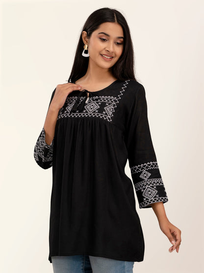 Feranoid Embroidery Top Rayon FRKT6375