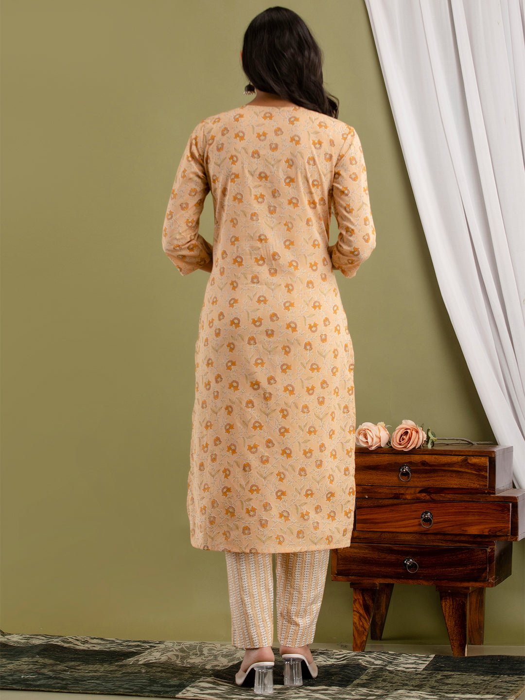 Women Kurta Pant Dupatta Set FRKT6738