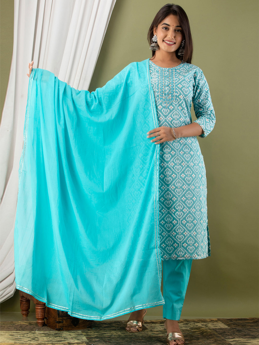 Women Kurta Pant Dupatta Set FRKT6729