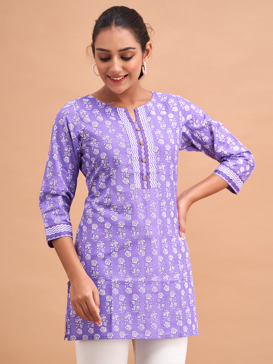 Women Cotton Printed Short Kurti