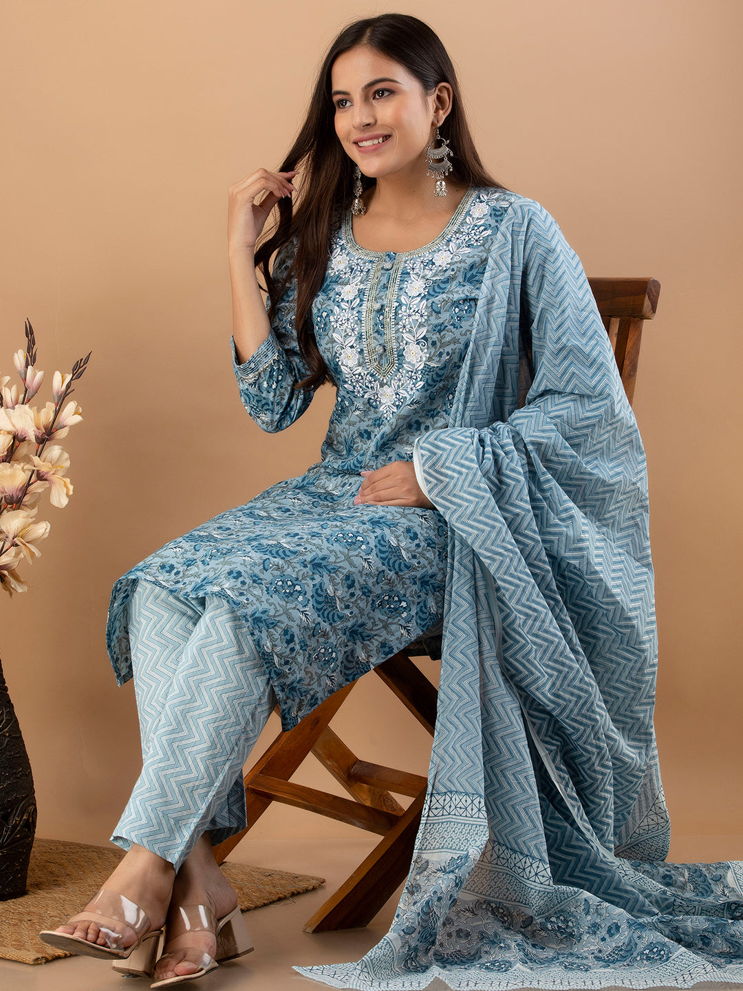 Women Kurta Pant Dupatta Set FRKT6734