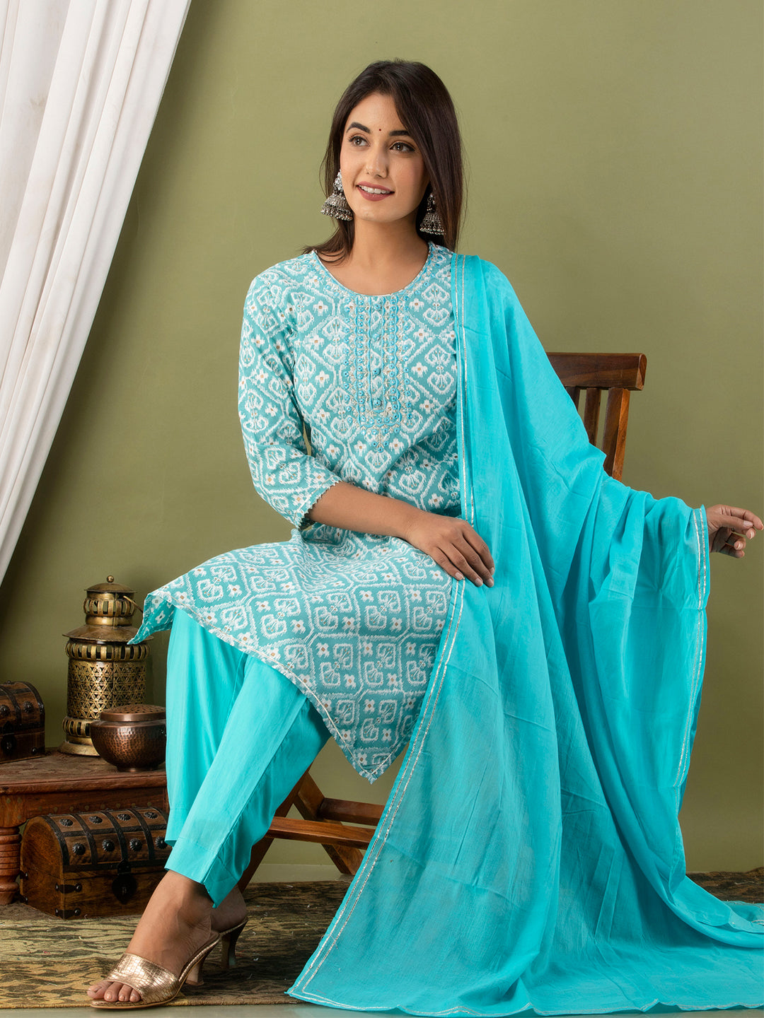 Women Kurta Pant Dupatta Set FRKT6729