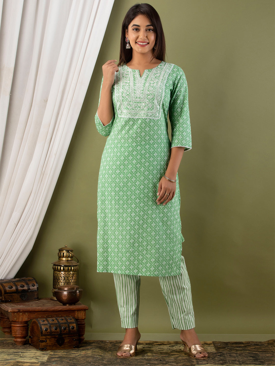 Women Kurta Pant Dupatta Set FRKT6728