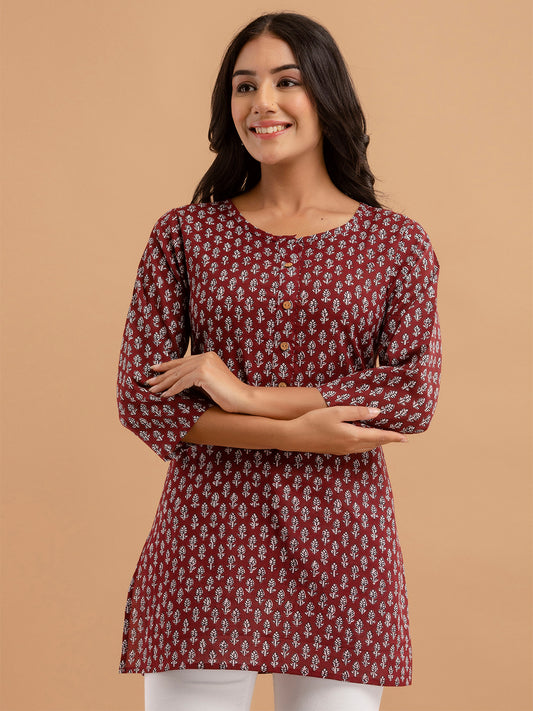 Women Maroon Cotton Printed Short Kurti