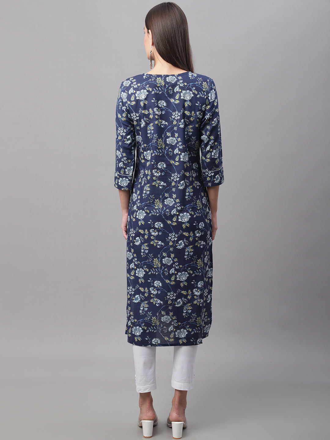 Women Blue Printed Straight Fit Kurti