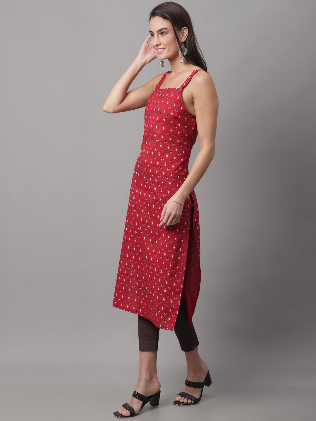 Women Red Printed Straight Fit Kurti