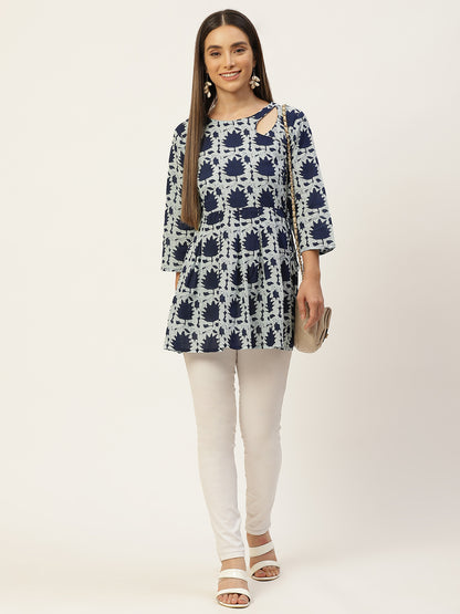 WOMEN FLARED DESIGNER BLUE SHORT KURTI