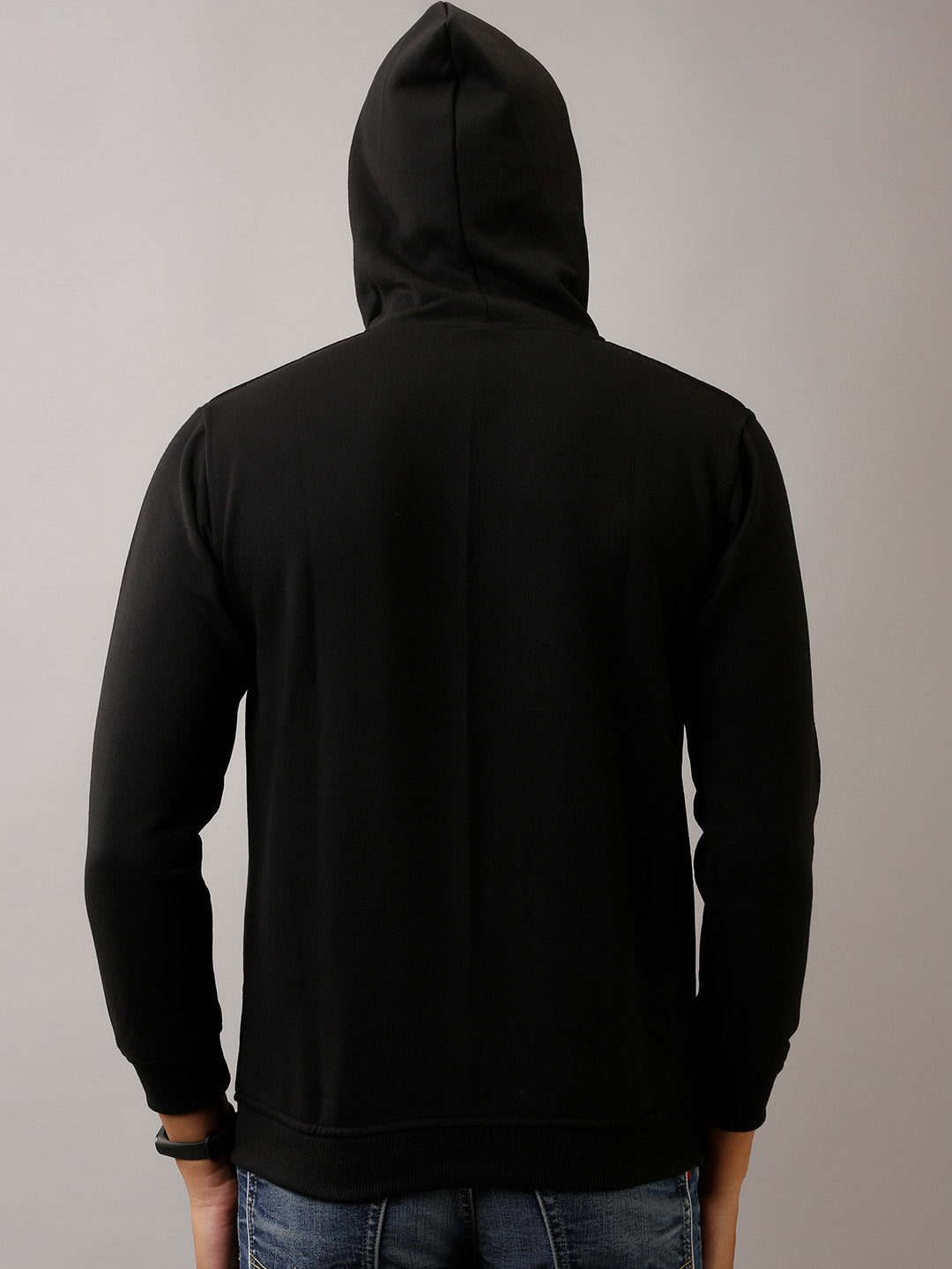 BLACK SOLID SWEATSHIRT