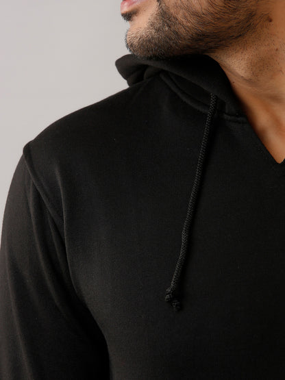 BLACK SOLID SWEATSHIRT