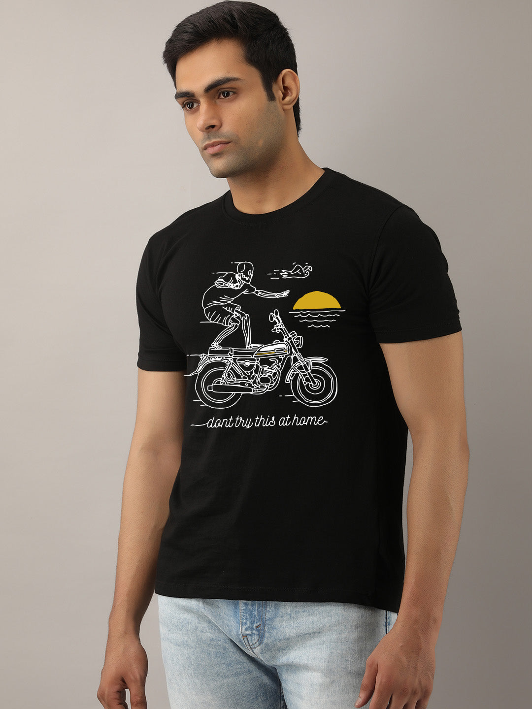 DON'T TRY THIS AT HOME BLACK HALF SLEEVE T-SHIRT