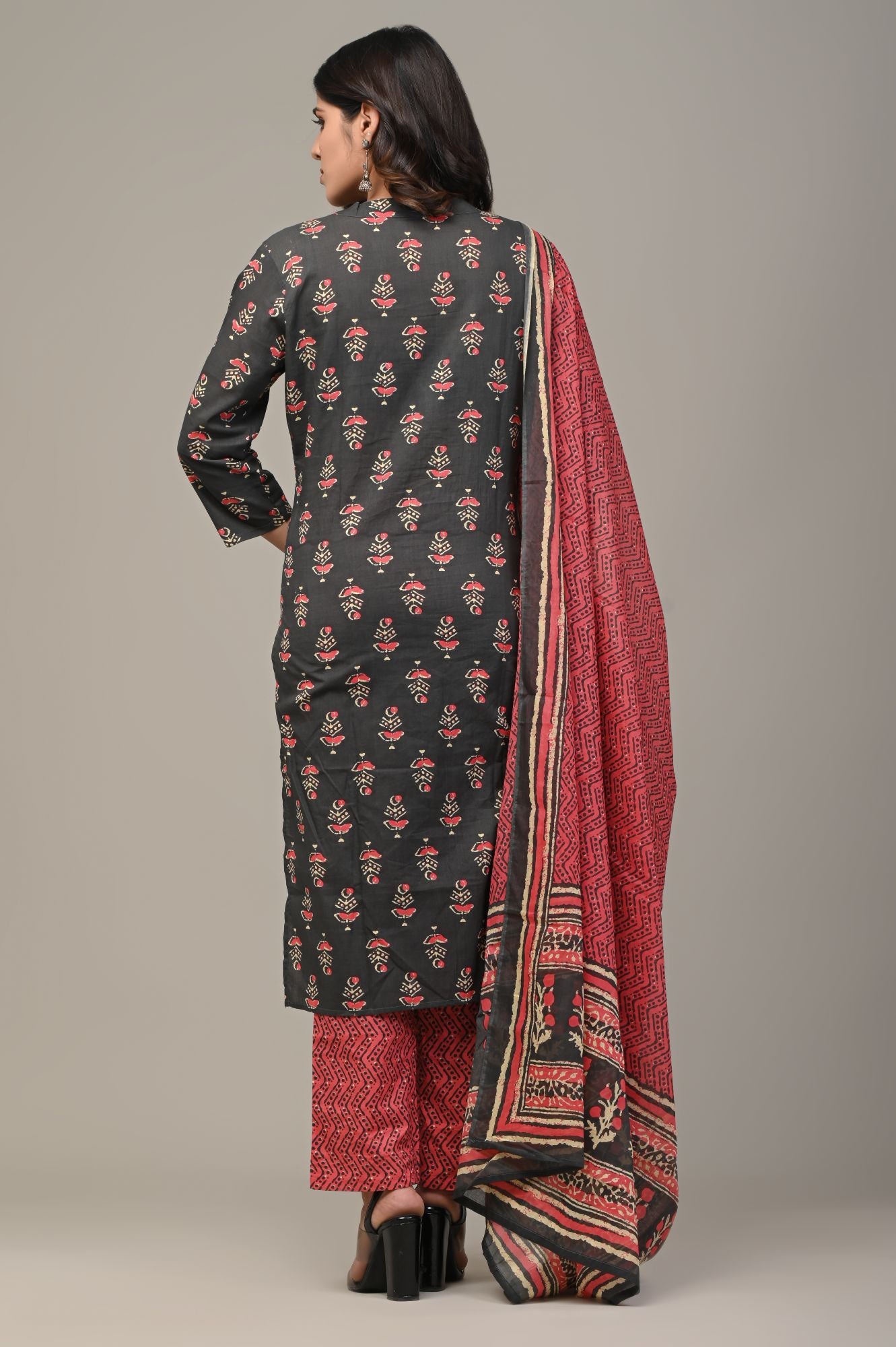 COTTON PRINTED BLACK KURTA SET WITH DUPATTA